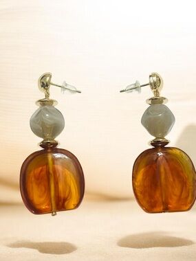 🔥🔥🆕Elegant Gold and Brown Drop Earrings